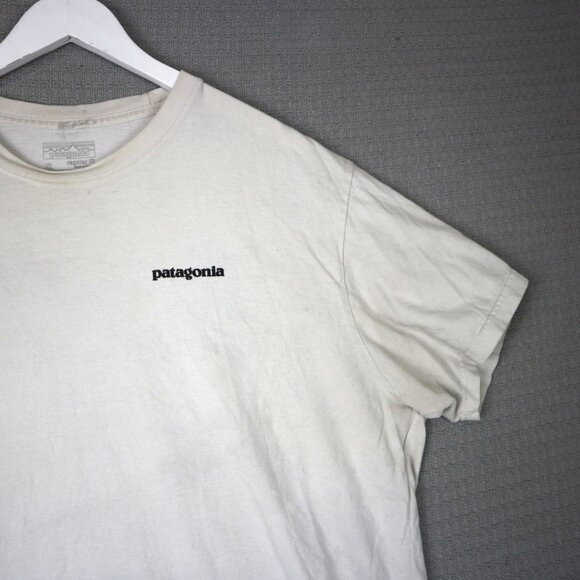 Patagonia Logo Tee Heavily Distressed Tee Mens XL - Picture 5 of 8